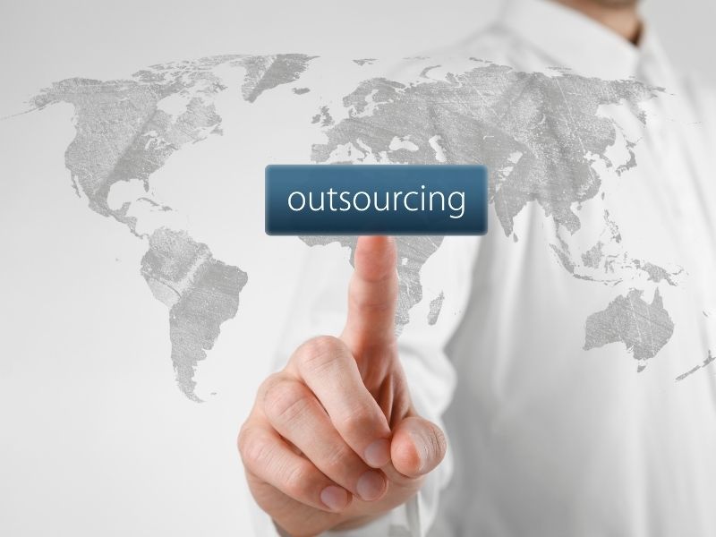 How to Choose the Right Outsourcing Agency to Maintain Company Quality Standards